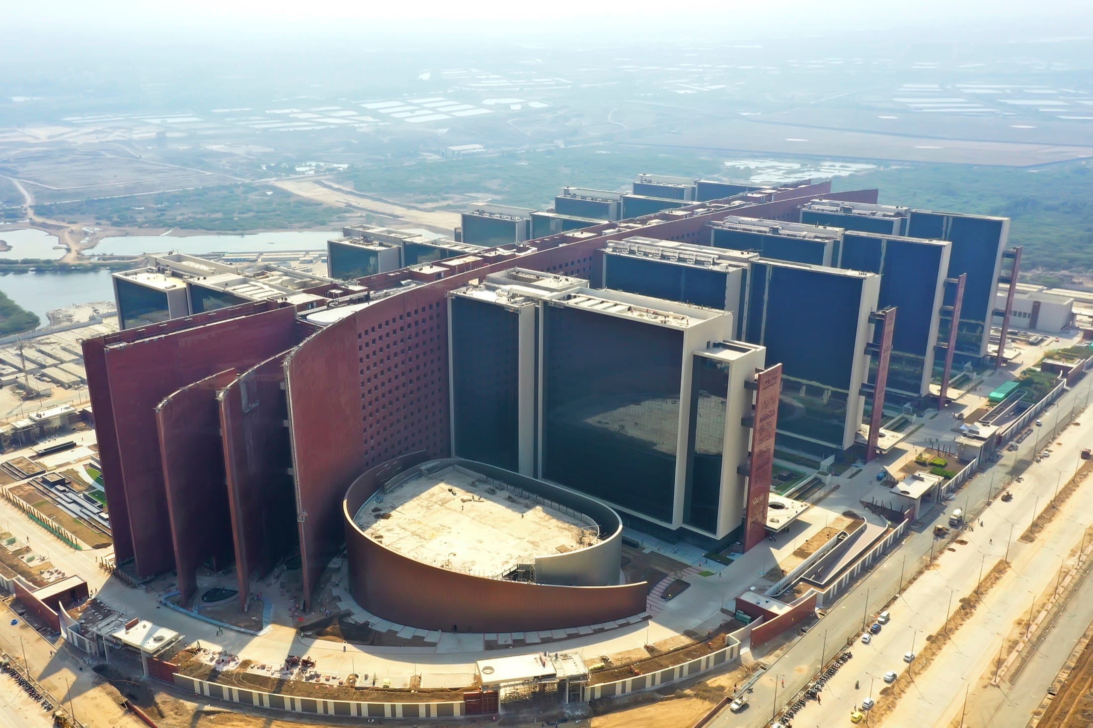 Aerial view of Surat Diamond Bourse, the world's largest office building Aerial view of Surat Diamond Bourse, the world's largest office building